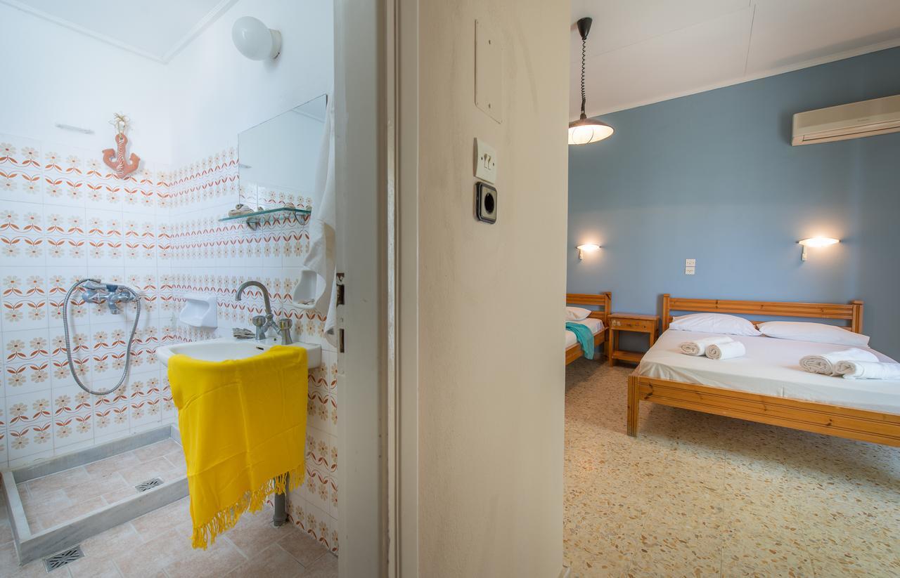 Helen & Theo Apartment ลากานาส ภายนอก รูปภาพ